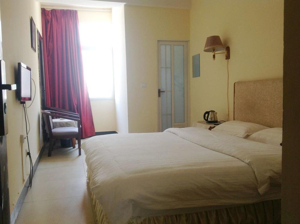 Guandu Guoting Hotel Dabanqiao エクステリア 写真
